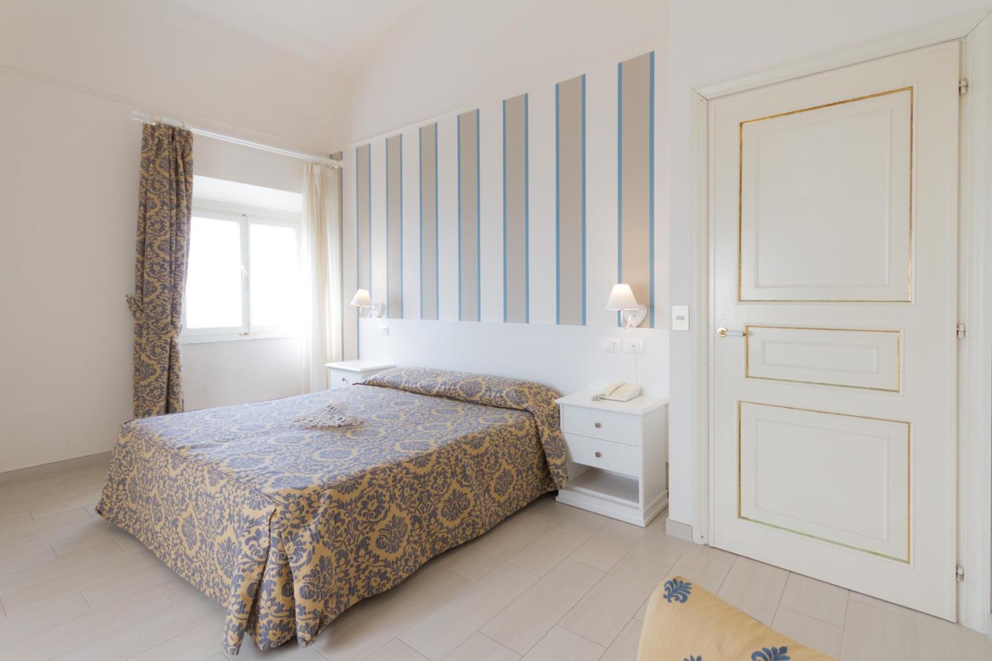 Villa Parisi Grand Hotel Castiglioncello Quarto foto